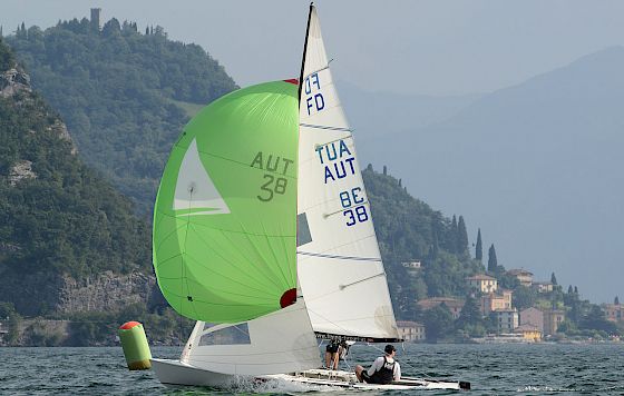 1280px-flying_dutchman_aut_38.560x356.jpg